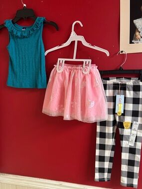 Cat & Jack Pink Tulle Skirt Old navy tank Cat & Jack legging size 4t & more